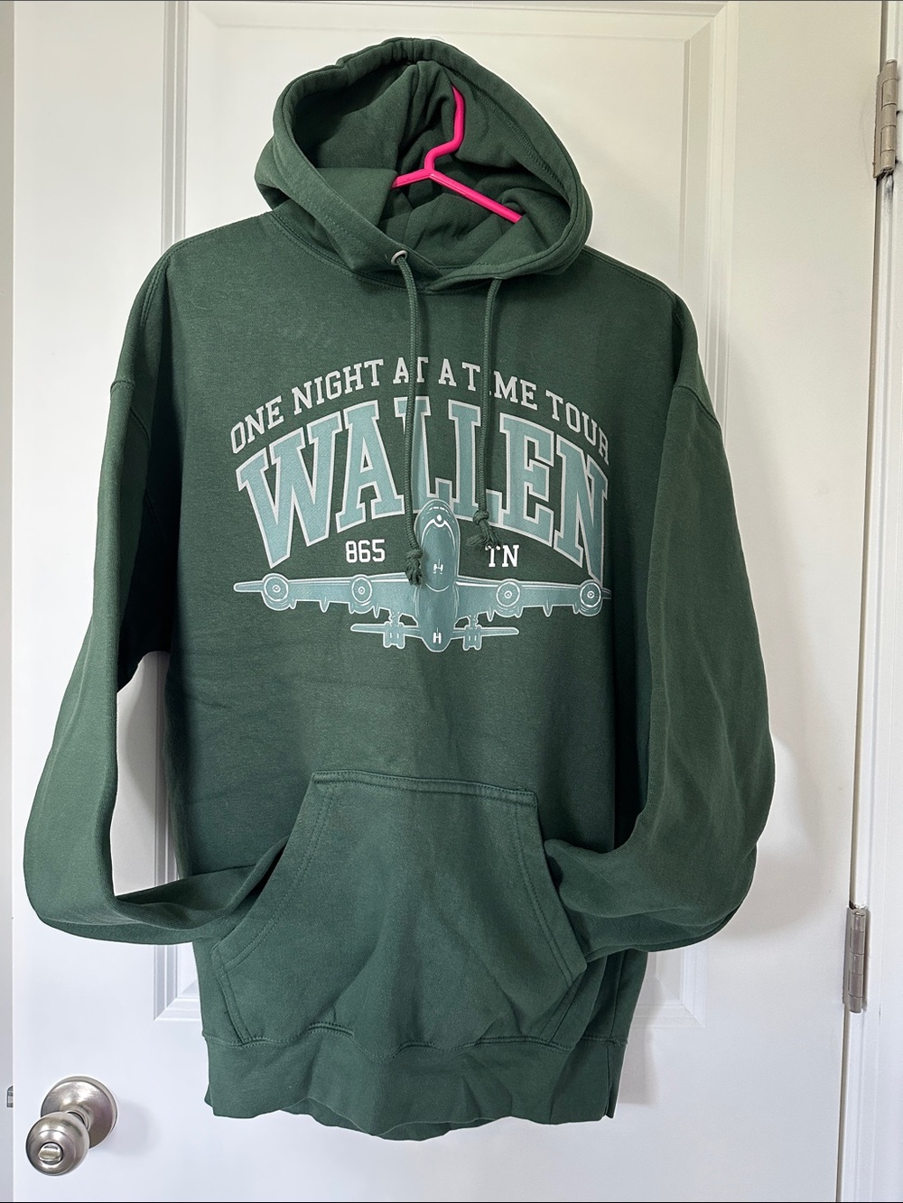 Morgan Wallen Tour hoodie - m